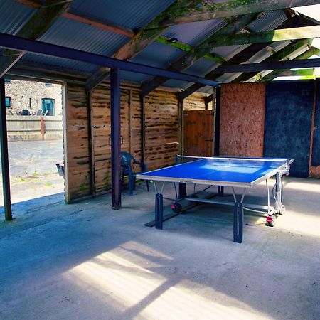 The Big Cwtch Shepherd'S Hut Kidwelly Exteriér fotografie